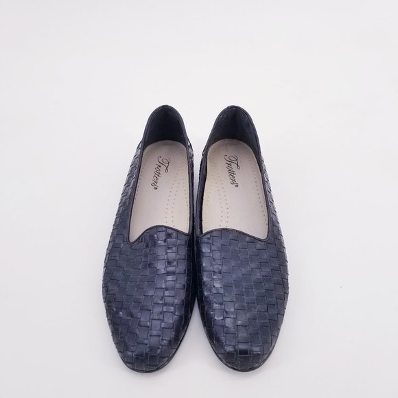 trotters narrow shoes